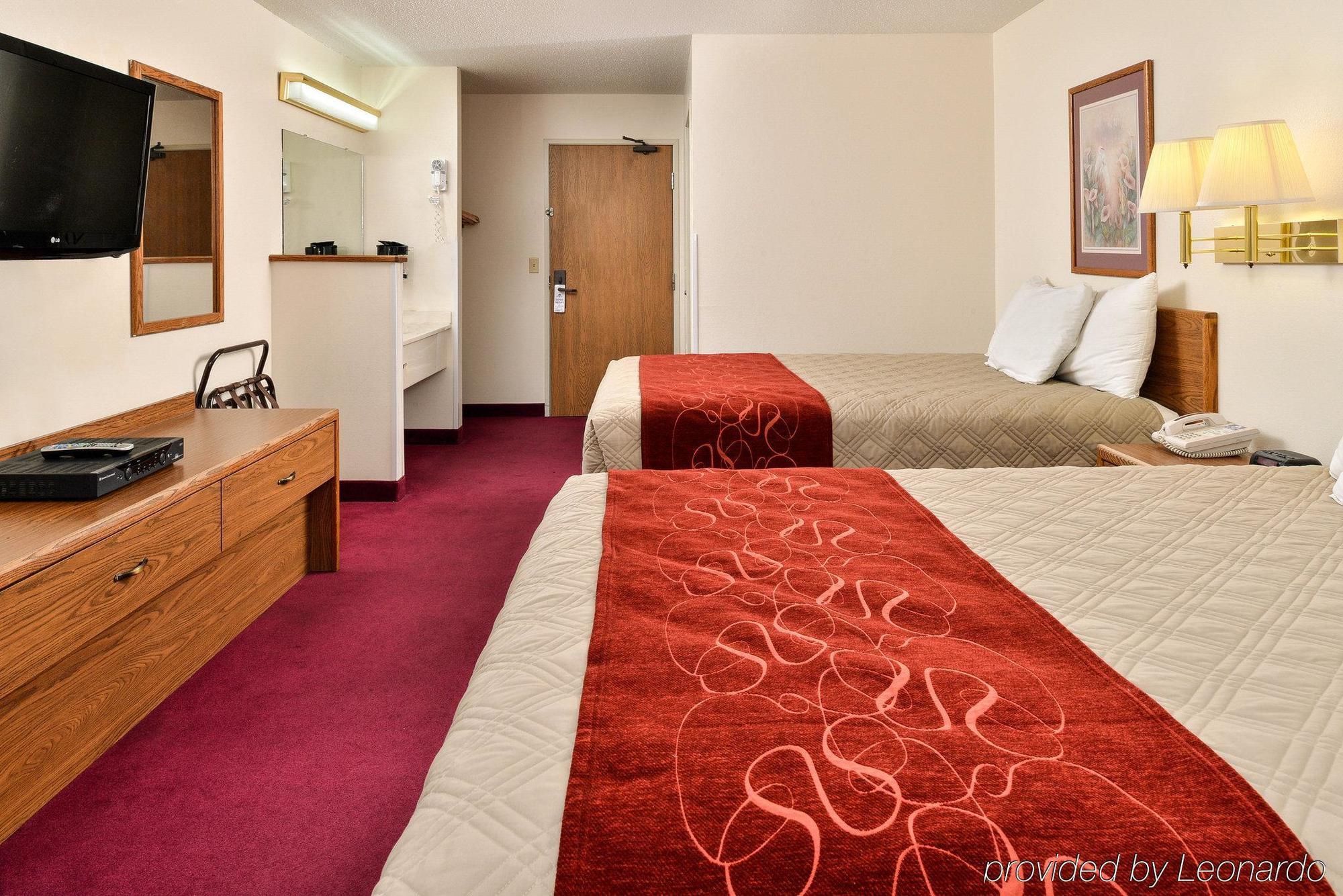 Americas Best Value Inn & Suites Harrisonville Exteriér fotografie